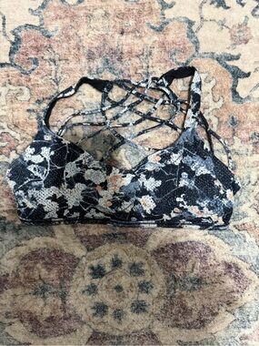 lululemon athletica Floral Strappy Sports Bra